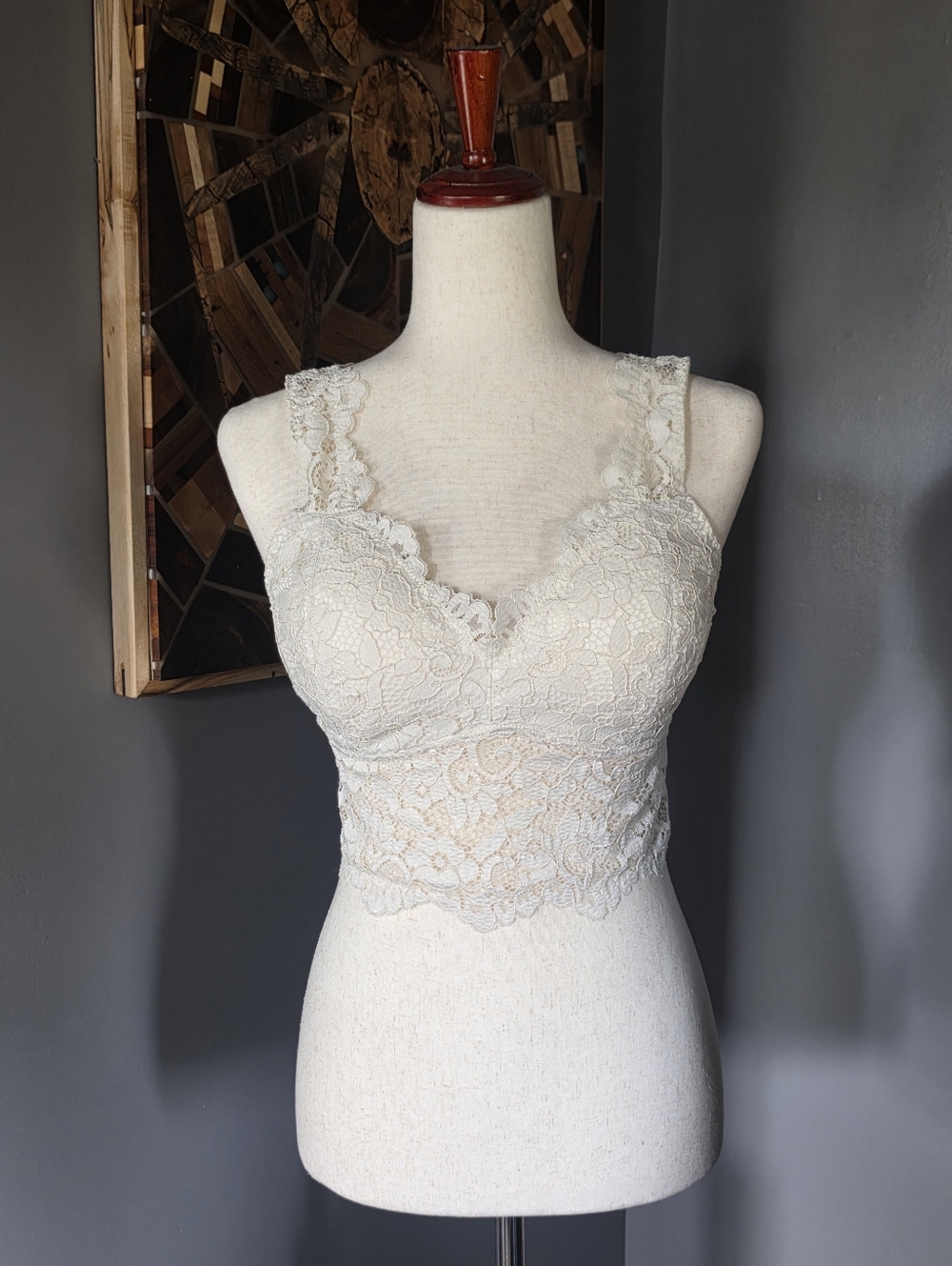 BKE Cream Lace Bralette Top Size M NWOT